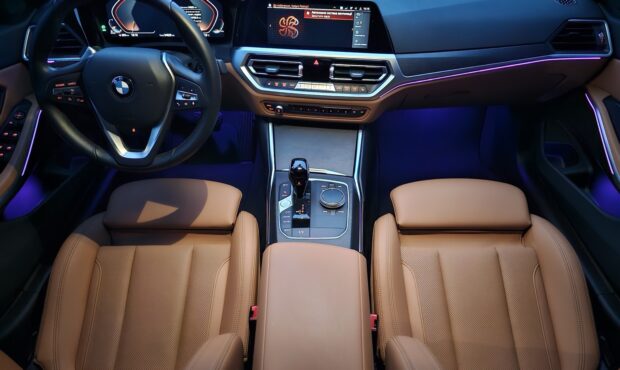 Миниатюра 72 BMW 3 2022/2024