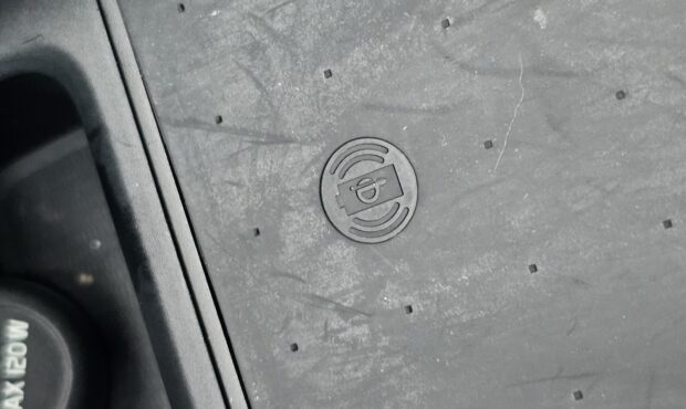 Мініатюра 75 Volvo XC90 2021