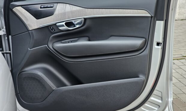 Мініатюра 77 Volvo XC90 2021