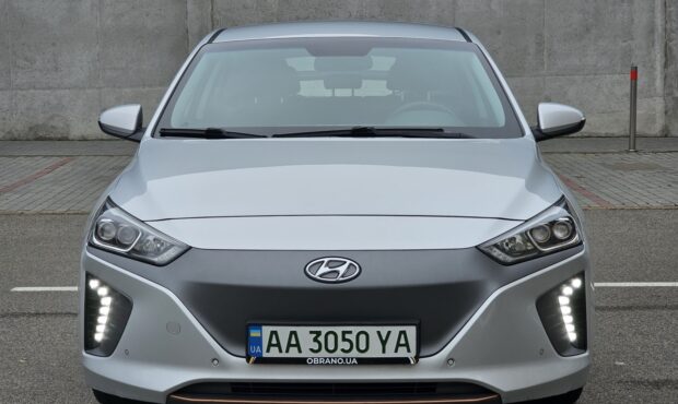 Мініатюра 8 Hyundai Ioniq Electric