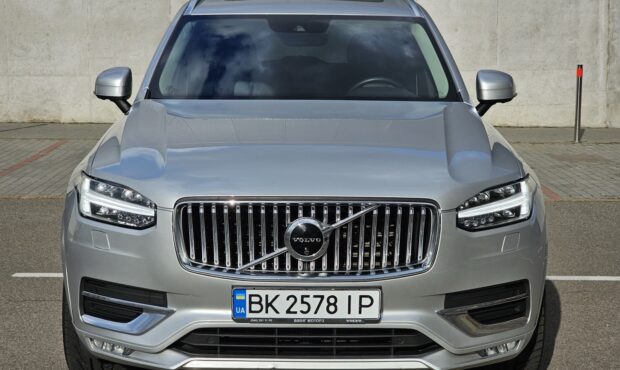 Мініатюра 8 Volvo XC90 2021