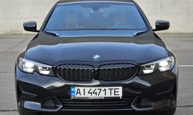 Миниатюра 8 BMW 3 2022/2024
