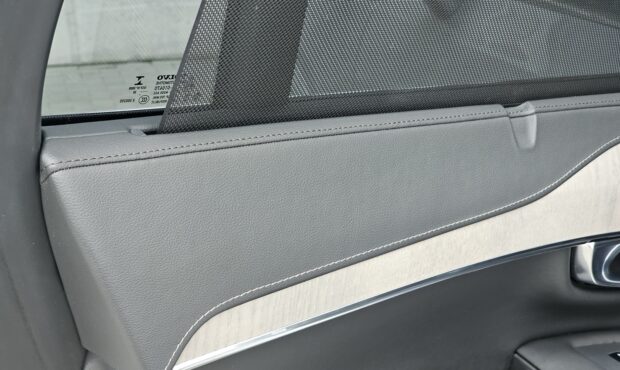 Мініатюра 92 Volvo XC90 2021