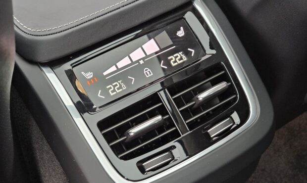 Мініатюра 96 Volvo XC90 2021