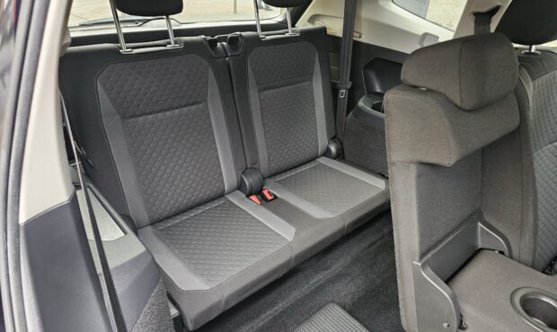 Миниатюра 15 Volkswagen Tiguan 2019