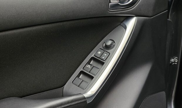 Мініатюра 22 Mazda CX-5 2015