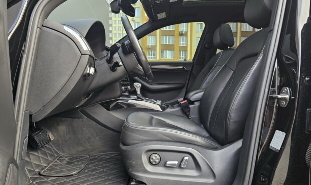 Мініатюра 27 Audi Q5 2015