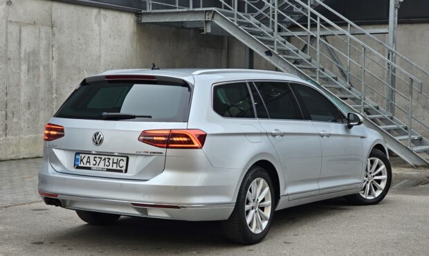 Миниатюра 3 Volkswagen Passat 4Motion 2.0d 2017