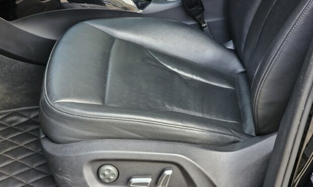 Мініатюра 33 Audi Q5 2015