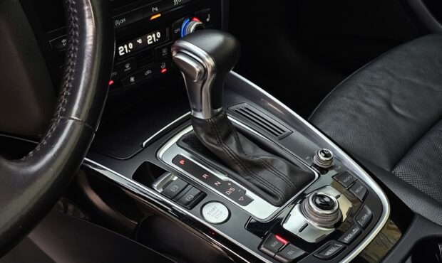 Мініатюра 34 Audi Q5 2015