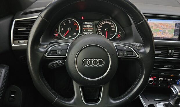 Мініатюра 36 Audi Q5 2015