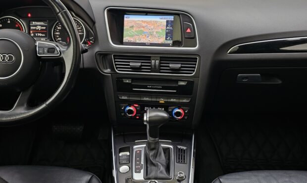 Мініатюра 39 Audi Q5 2015