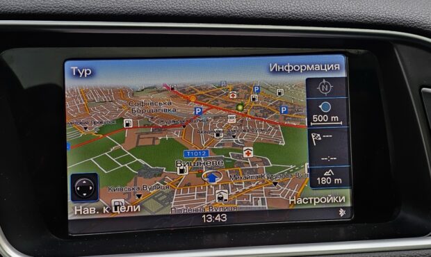 Мініатюра 44 Audi Q5 2015