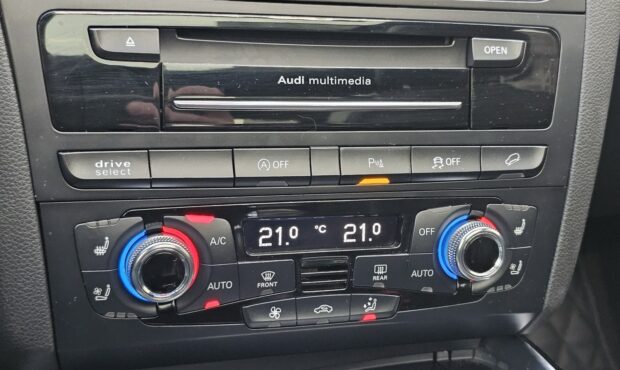 Мініатюра 50 Audi Q5 2015