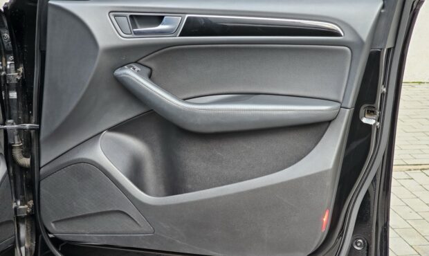 Мініатюра 55 Audi Q5 2015