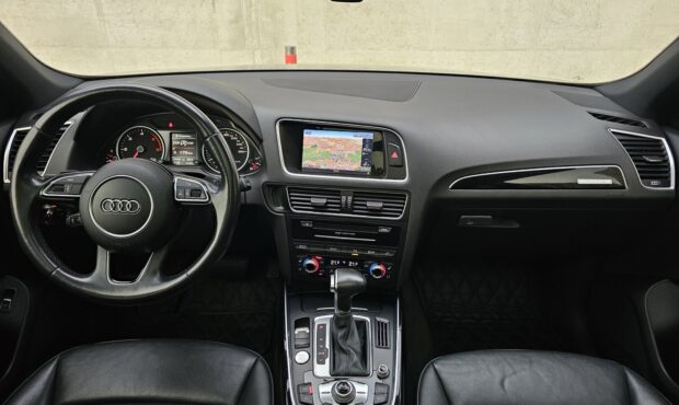 Мініатюра 65 Audi Q5 2015