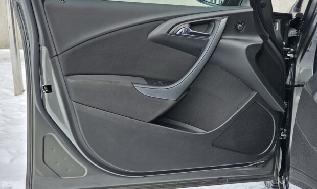 Мініатюра 17 Opel Astra 2020