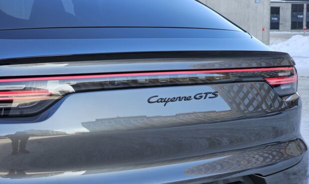 Мініатюра 15 Porsche Cayenne Coupe GTS