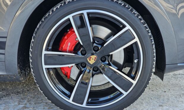 Мініатюра 19 Porsche Cayenne Coupe GTS