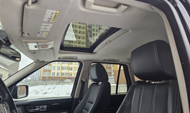 Мініатюра 24 Land Rover Range Rover Sport