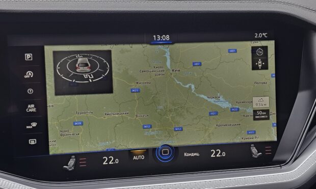 Мініатюра 30 Volkswagen Touareg 2019