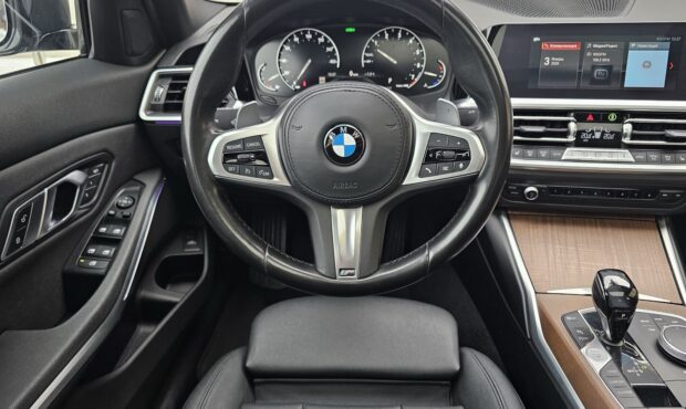 Мініатюра 30 BMW 330i XDrive 2020