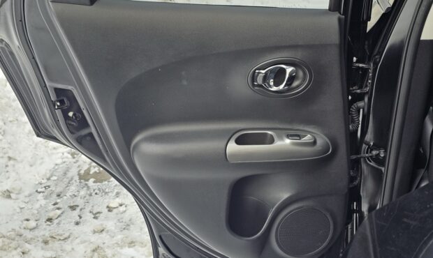 Мініатюра 33 Nissan Juke 2016