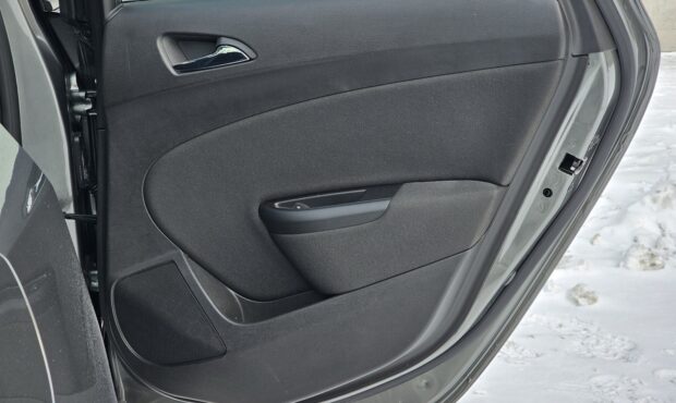 Мініатюра 32 Opel Astra 2020