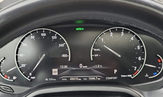 Мініатюра 31 BMW 330i XDrive 2020