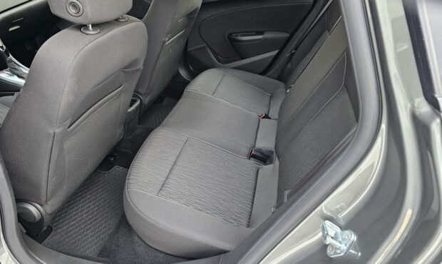 Мініатюра 35 Opel Astra 2020