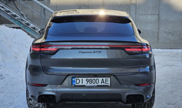 Мініатюра 4 Porsche Cayenne Coupe GTS