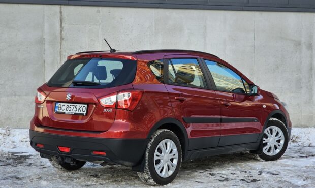 Мініатюра 5 Suzuki SX4 2019