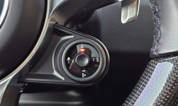 Мініатюра 49 Porsche Cayenne Coupe GTS