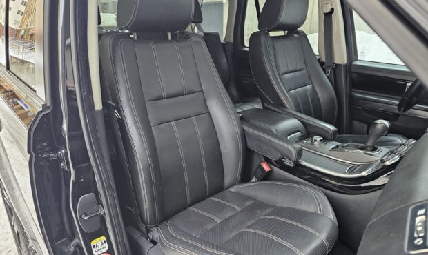 Мініатюра 50 Land Rover Range Rover Sport