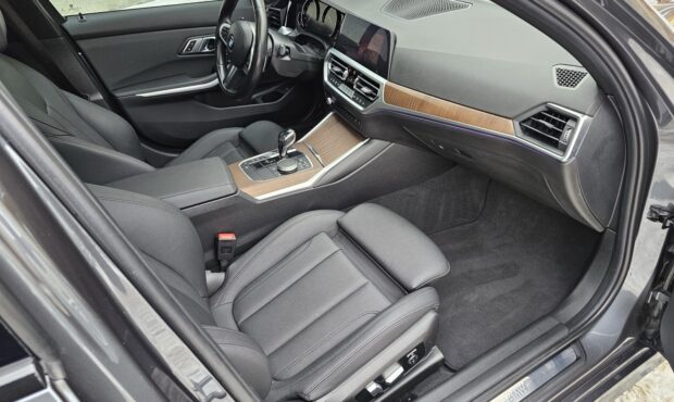 Мініатюра 50 BMW 330i XDrive 2020