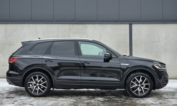 Мініатюра 6 Volkswagen Touareg 2019