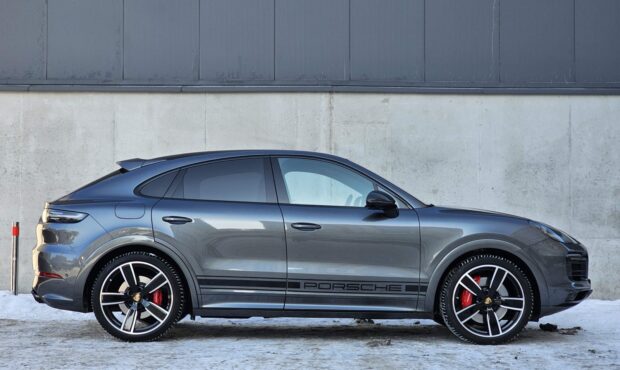 Мініатюра 6 Porsche Cayenne Coupe GTS