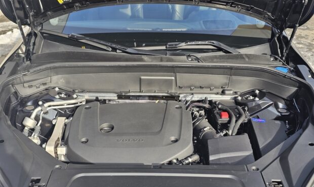 Миниатюра 13 Volvo XC90 2024