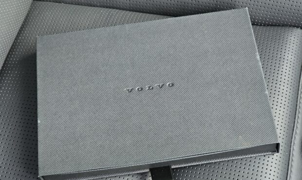 Миниатюра 22 Volvo XC90 2024