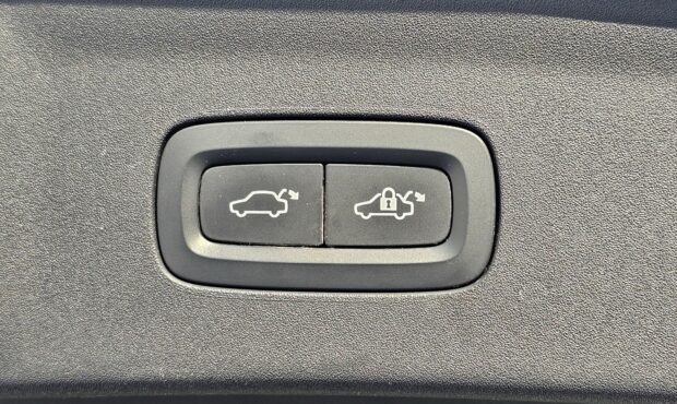 Мініатюра 26 Polestar 2 2022