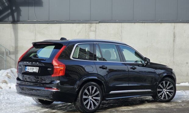 Миниатюра 5 Volvo XC90 2024