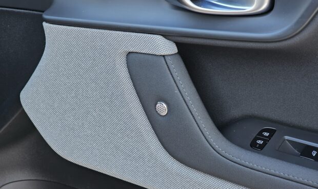 Мініатюра 53 Polestar 2 2022