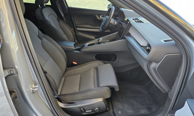 Мініатюра 55 Polestar 2 2022