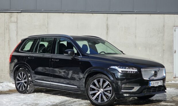 Миниатюра 7 Volvo XC90 2024