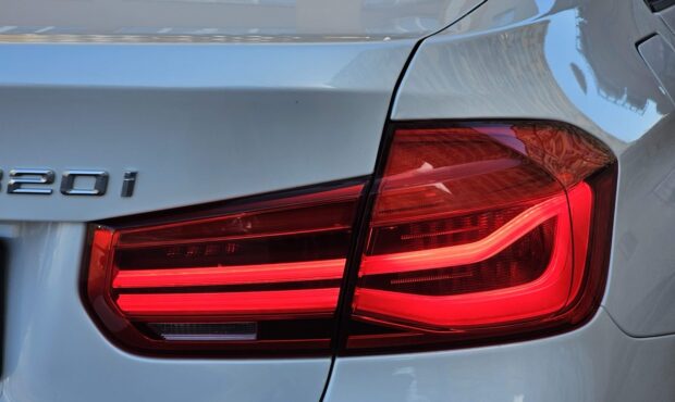 Миниатюра 15 BMW 320 X-Drive 2018