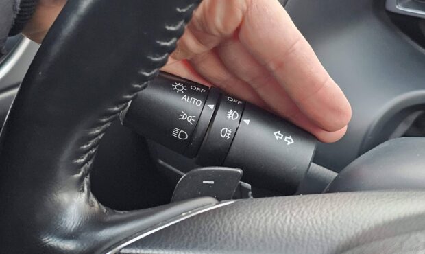 Миниатюра 16 Mazda 3 2.0 2017 Official