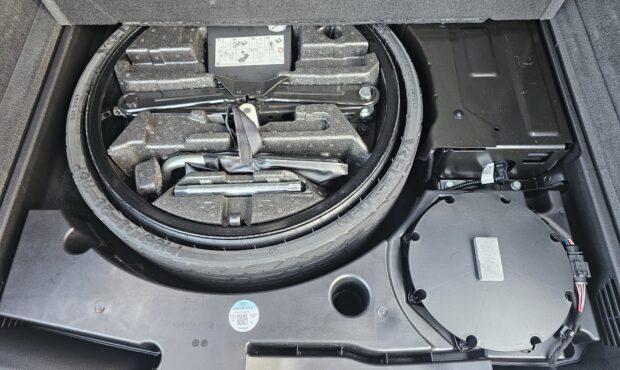 Миниатюра 17 Audi Q8 2018