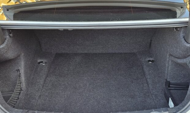 Миниатюра 19 BMW 320 X-Drive 2018