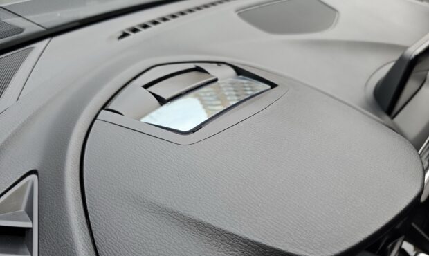 Миниатюра 19 Mazda 3 2.0 2017 Official