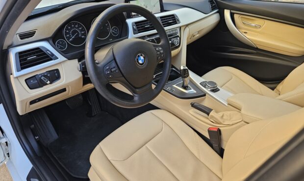 Миниатюра 26 BMW 320 X-Drive 2018